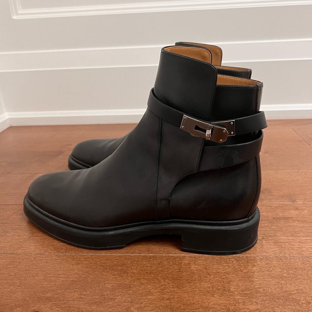 Mens Hermes boots, size 44